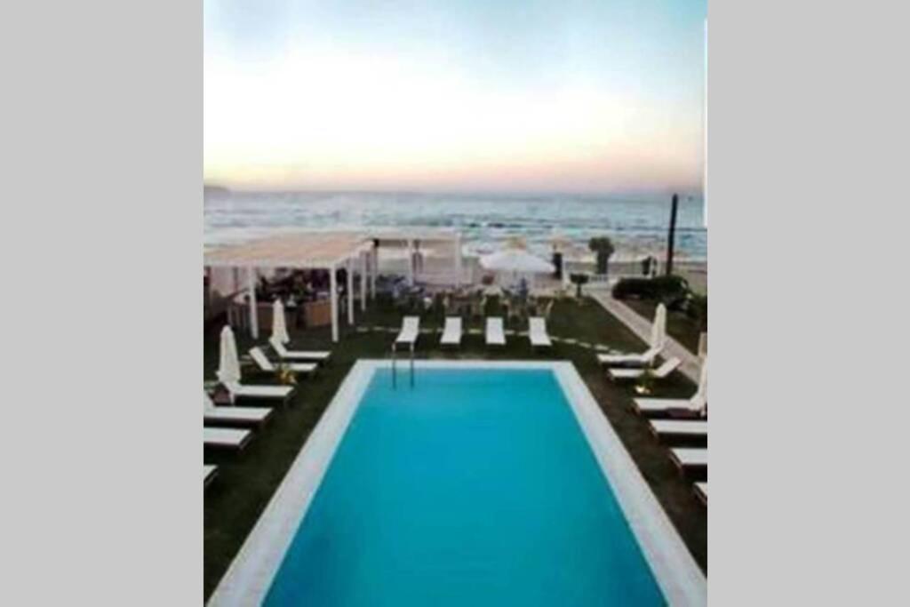 Havana 2 Luxury Sea And Pool Gazi Exterior photo